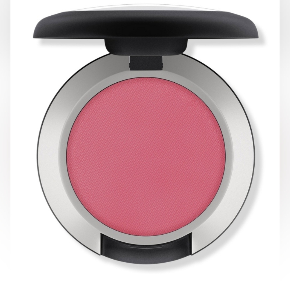 MAC Cosmetics A Little Tame Eyeshadow NIB
